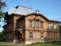Приходской дом с церковью Николая Чудотворца в Лебяжье